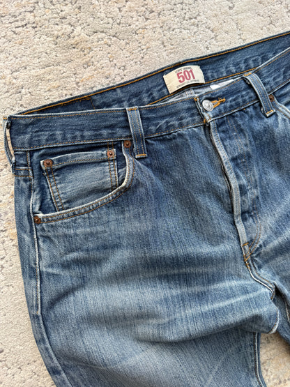 Levi’s 501 Straight Leg Button Fly 90’s Jeans (W36 L34)