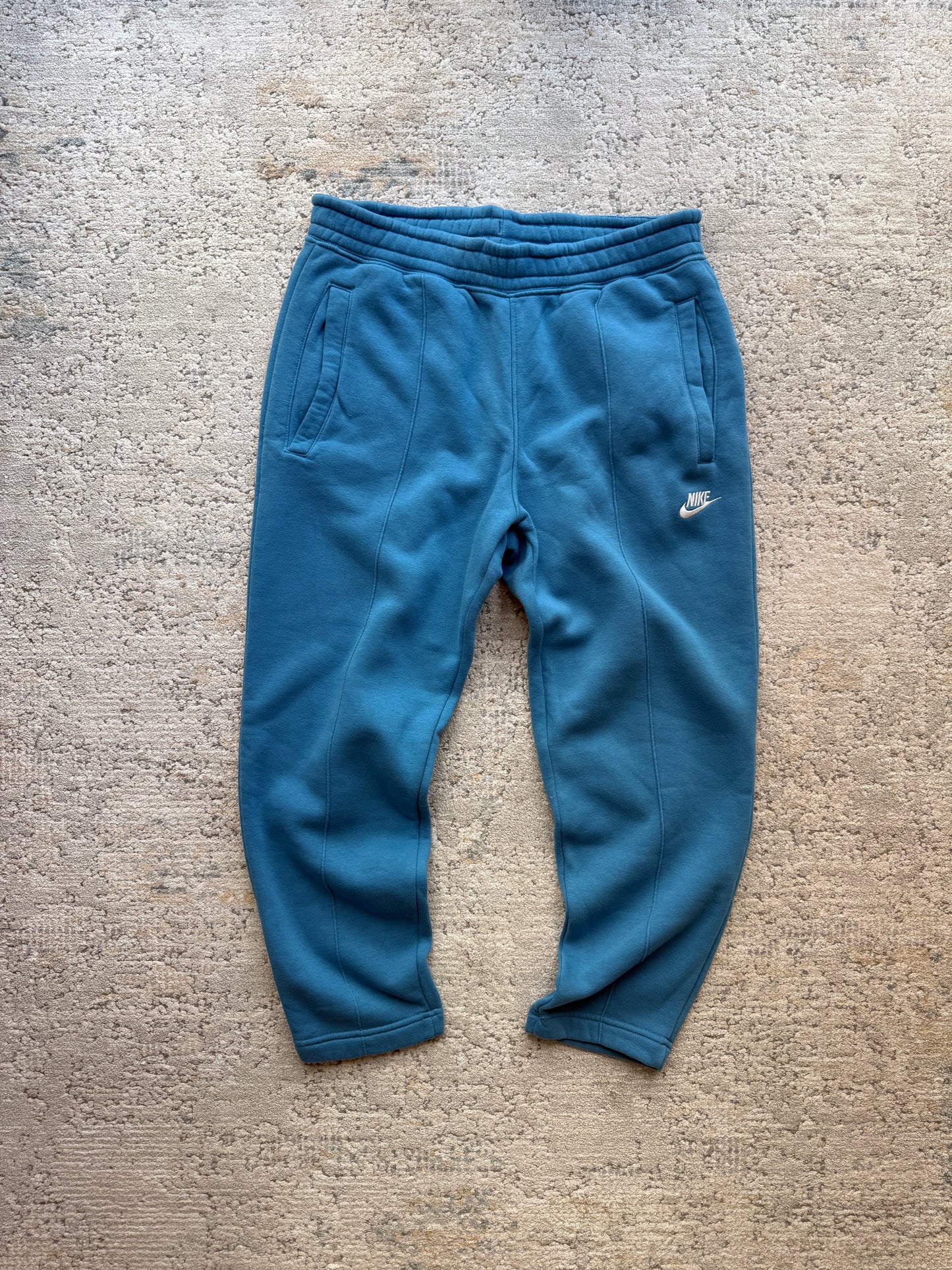Nike Club Fleece Hoodie & Joggers (M/L)