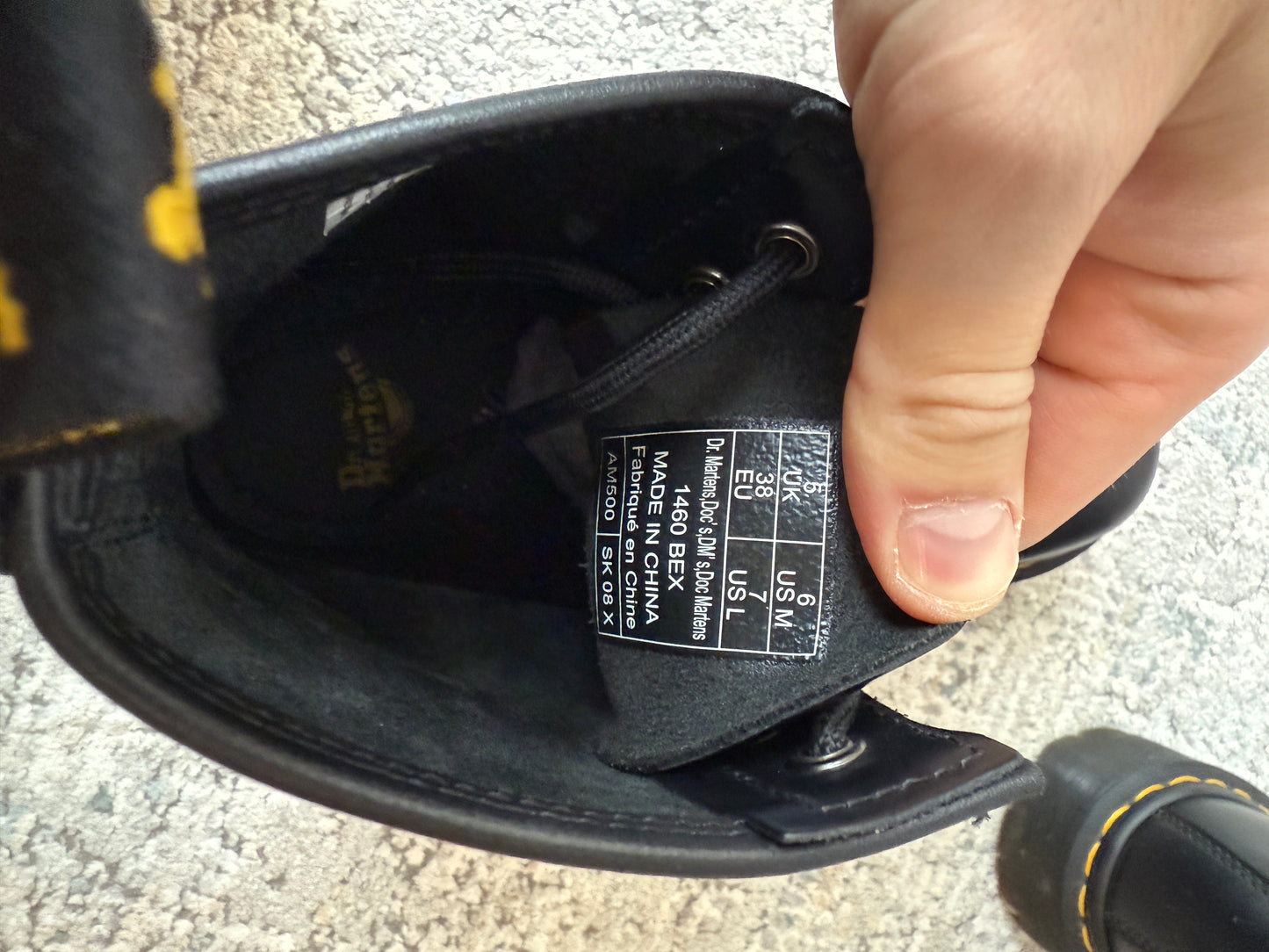 Dr Martens 1460 Bex in Black (38)