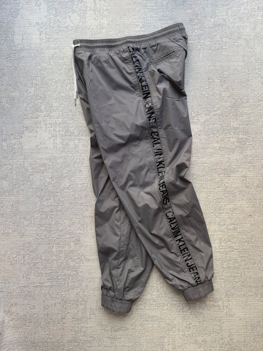Calvin Klein Jeans Logo Tape Track Pants (M)