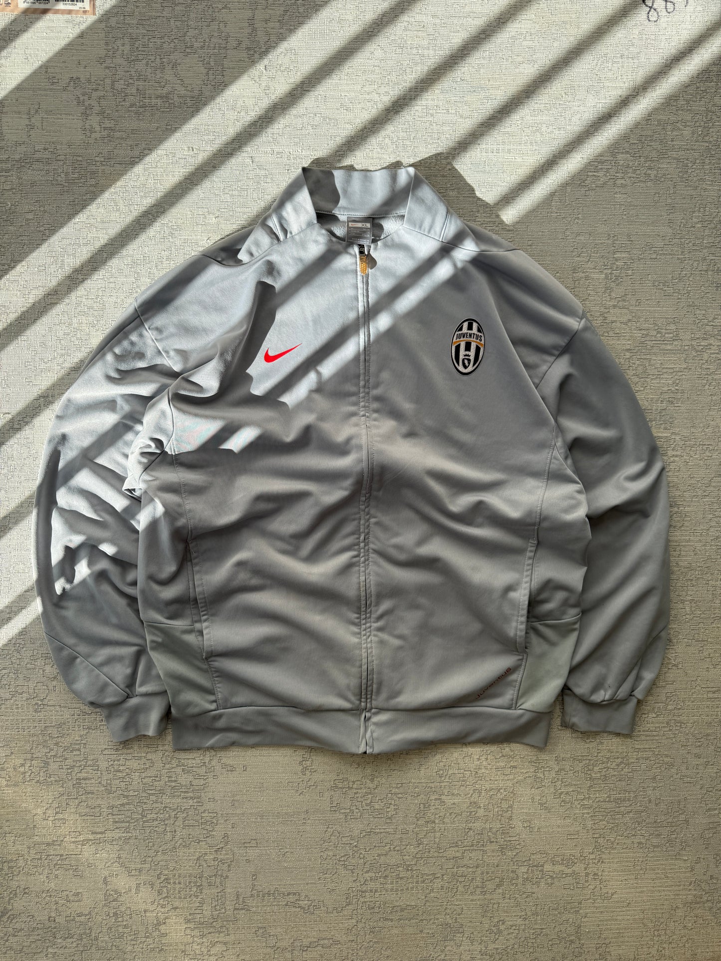 Nike Vintage Juventus F.C Tracktop (XL)