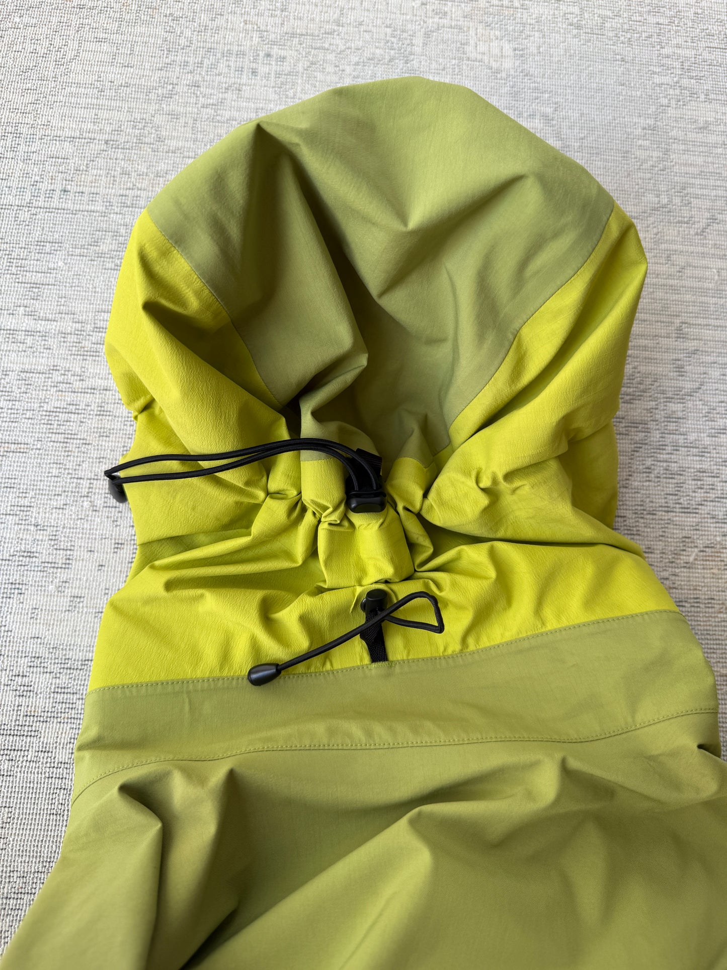 Arc’teryx Gore-Tex XCR Jacket (Women’s XS)