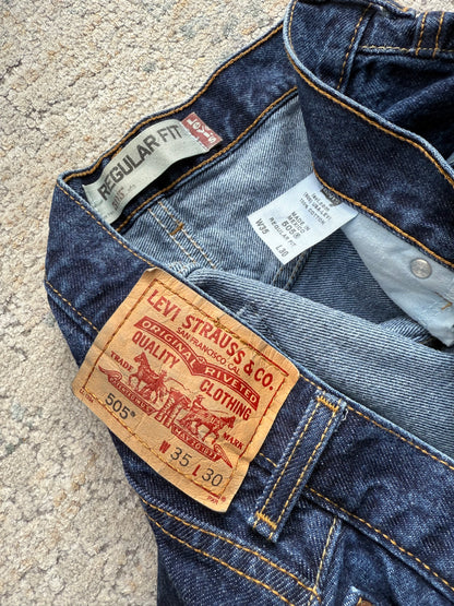 Levi’s 505 Regular Fit Jeans (W35 L30)
