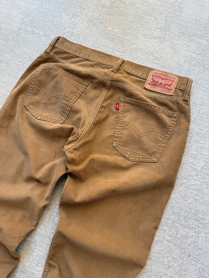 Levi’s 514 Corduroy Pant (W34 L34)