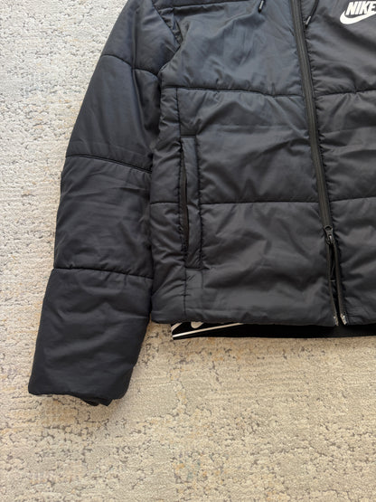 Nike Women’s Puffer Jacket (S)