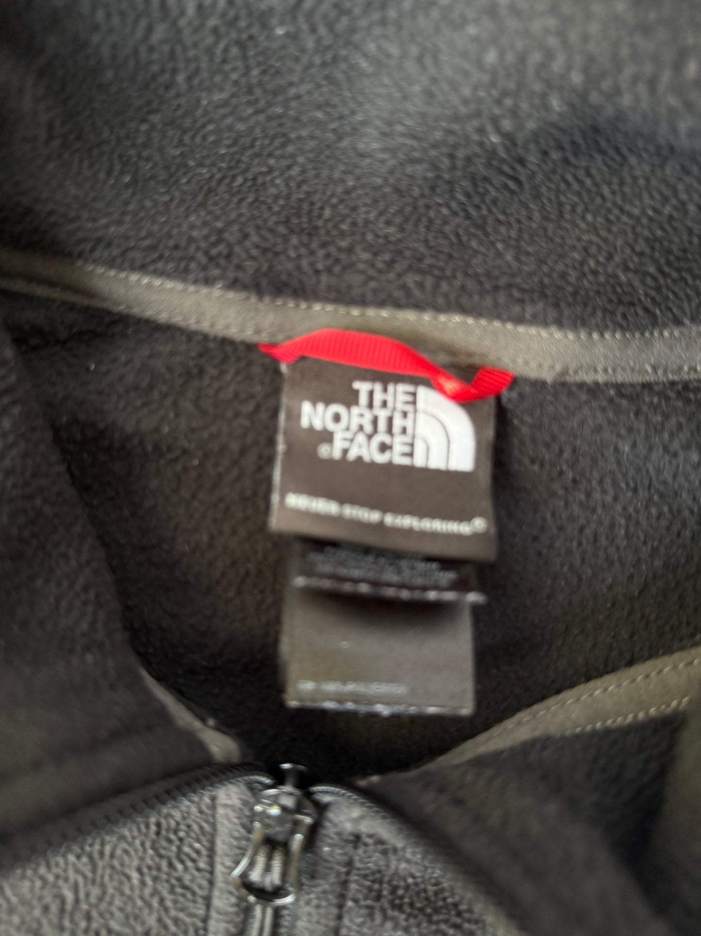 The North Face 1/4 Zip Fleece (L)