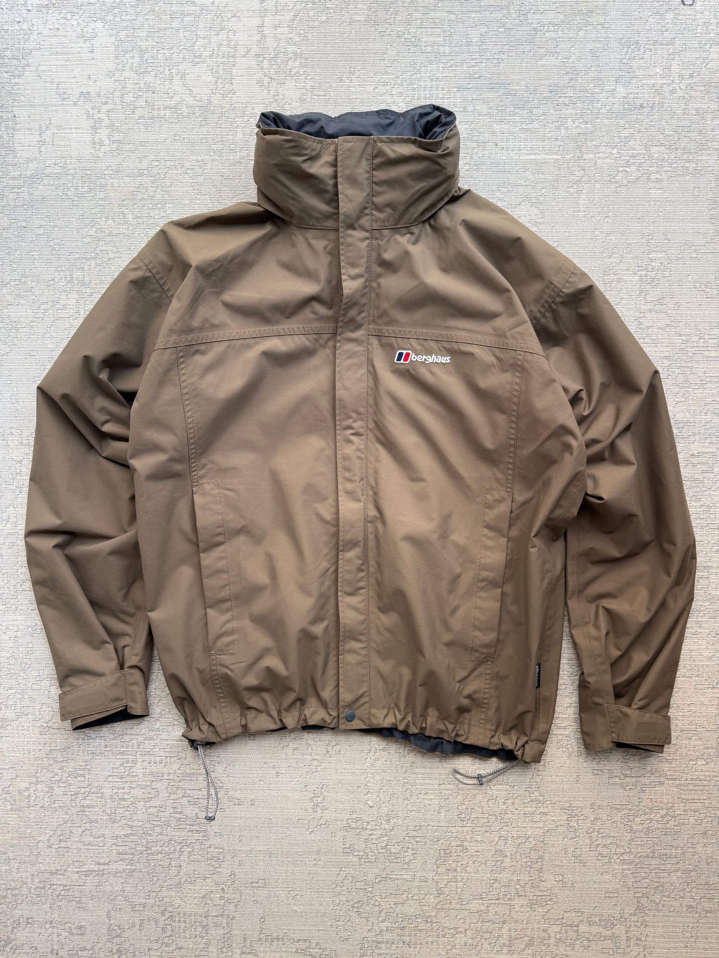Berghaus Outdoor Hooded Windbreaker Jacket (L)
