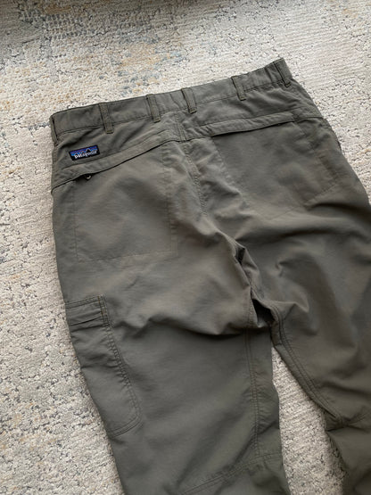Patagonia Lightweight Hiking Pant (L)