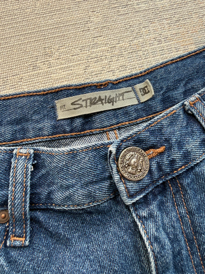 DC Straight Fit Jeans (W33 L34)