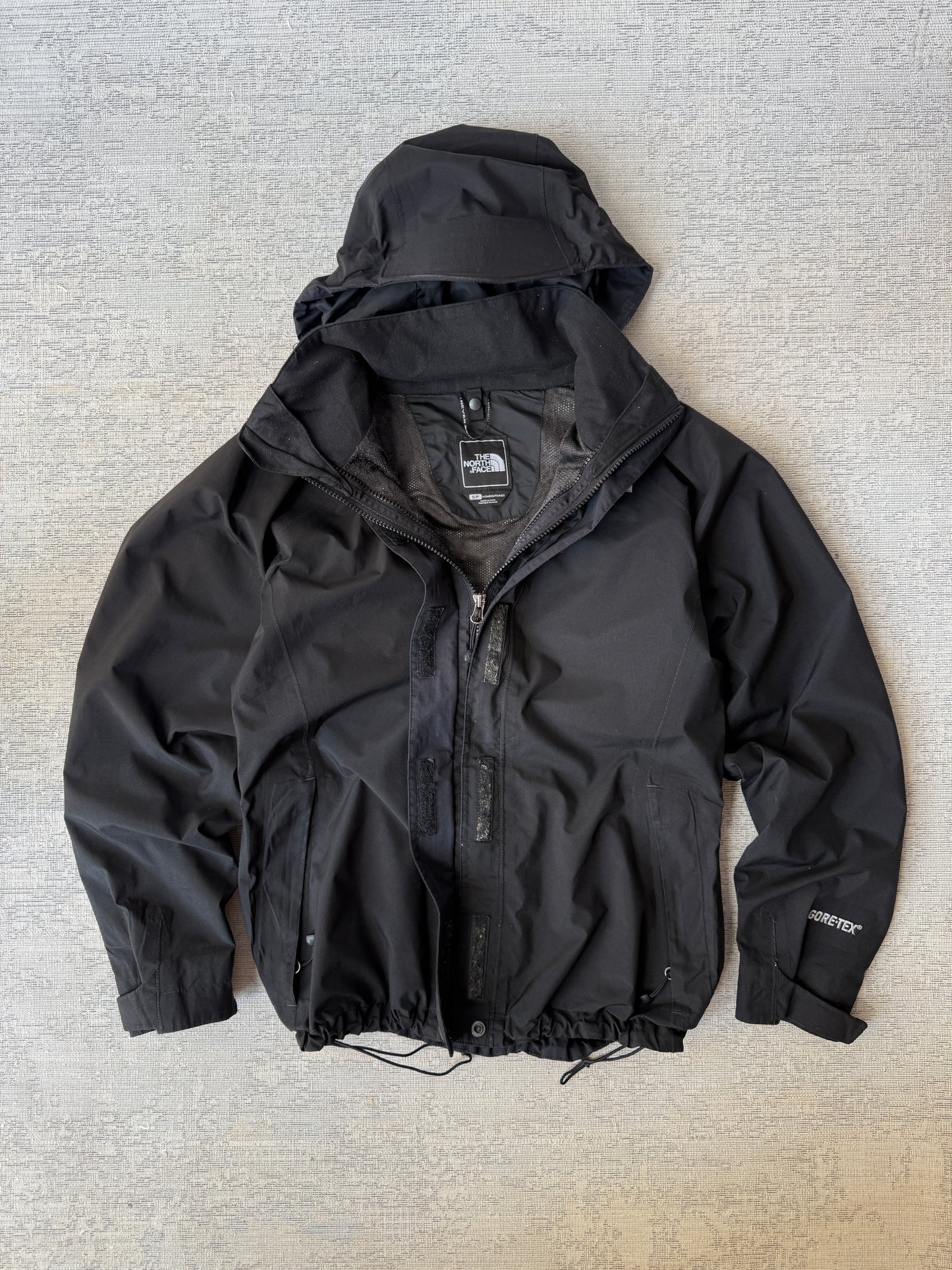 The North Face Gore-Tex Jacket (Women’s S)