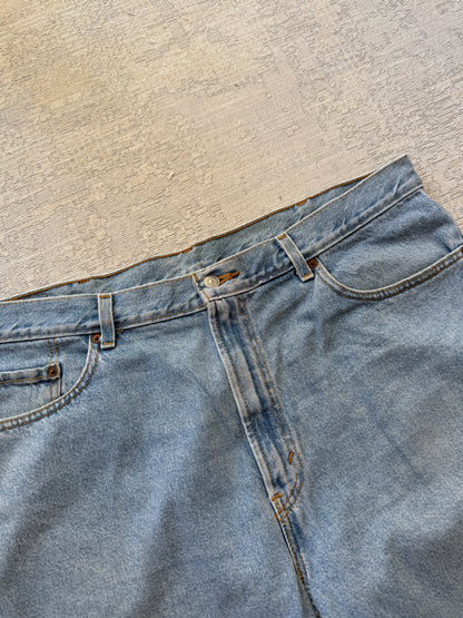 Levi’s 550 Denim Shorts (W40)