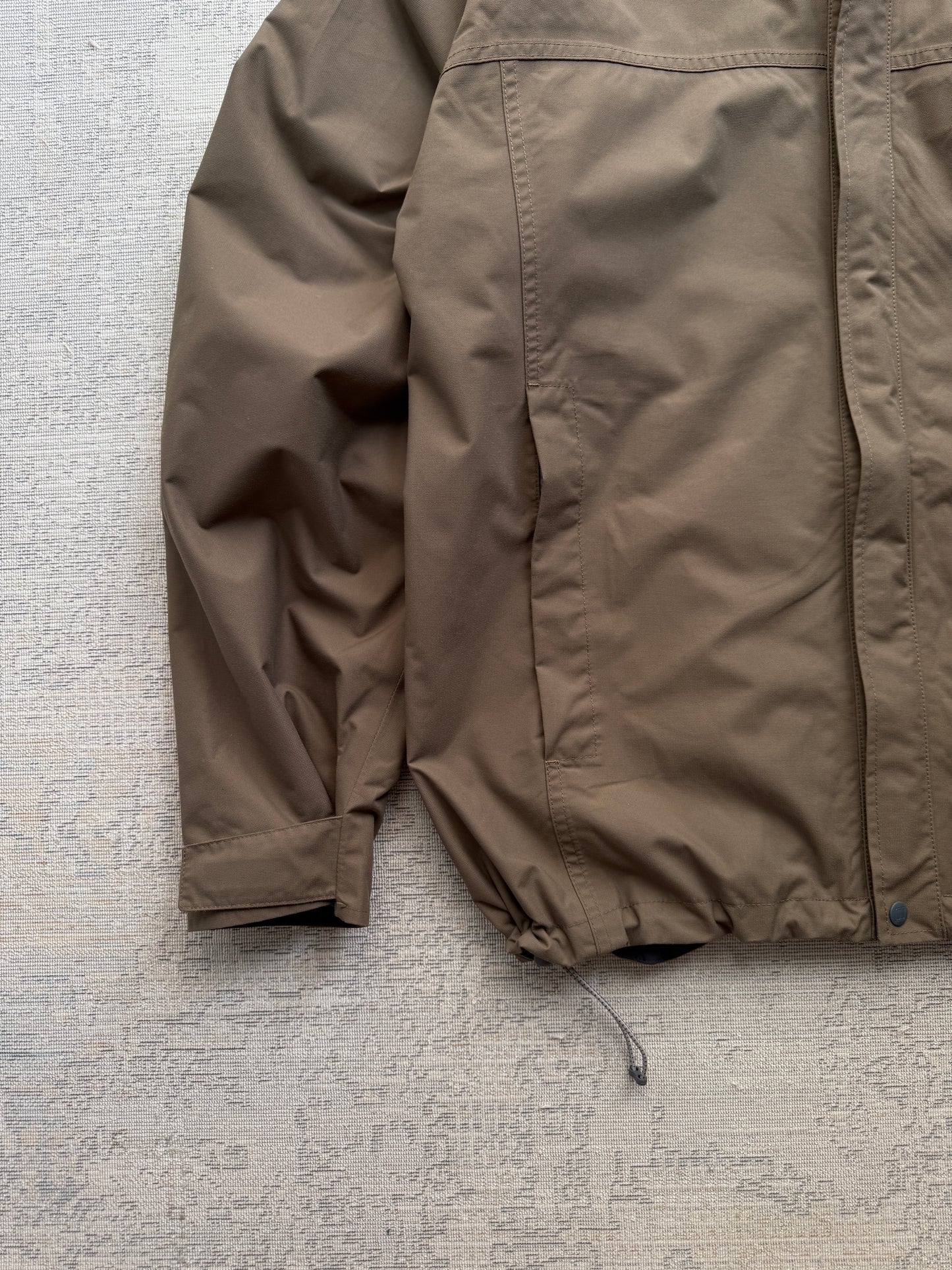 Berghaus Outdoor Hooded Windbreaker Jacket (L)