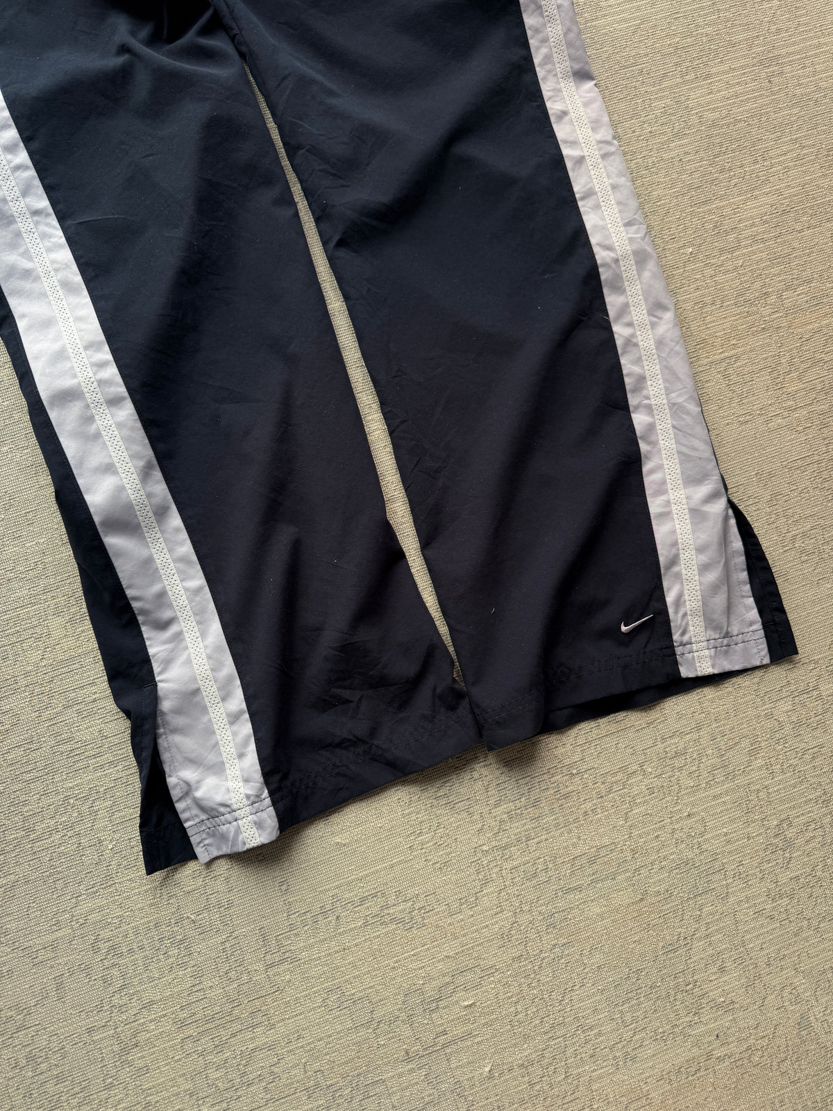 Vintage 90s Nike Track Pants (Women’s M)
