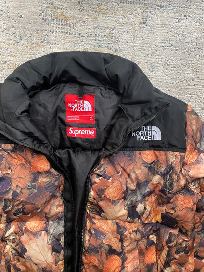 The North Face X Supreme Nuptse 700 Puffer Jacket (XL)