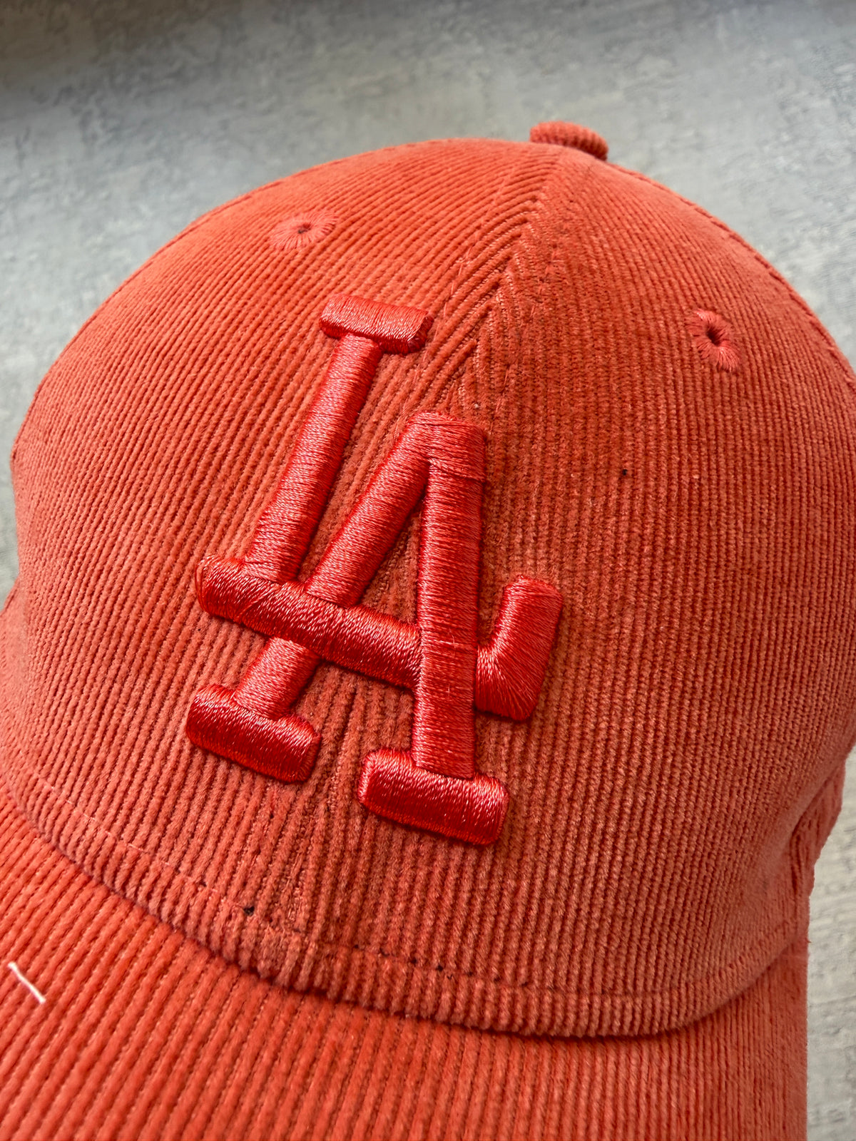 New Era LA Corduroy Cap (OS)