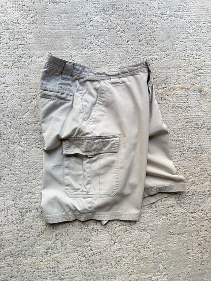 Columbia Cargo Shorts (W34)