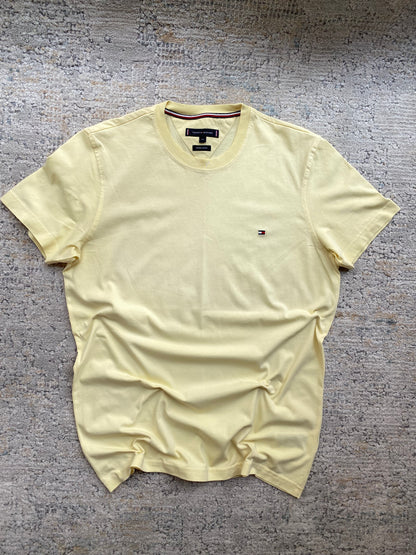 Tommy Hilfiger Small Logo Tee (M)