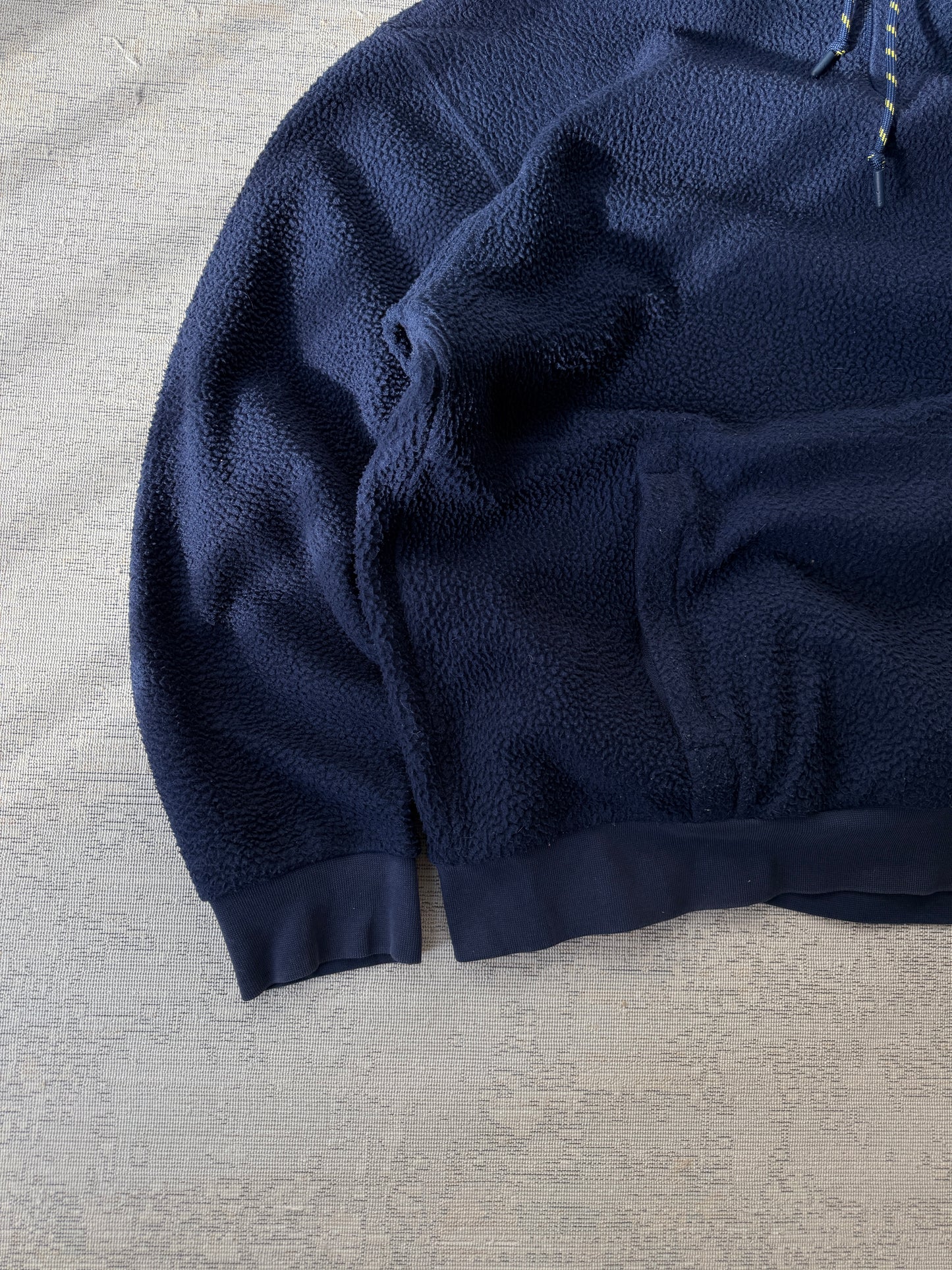 Levi’s Classic Fleece Hoodie (L)