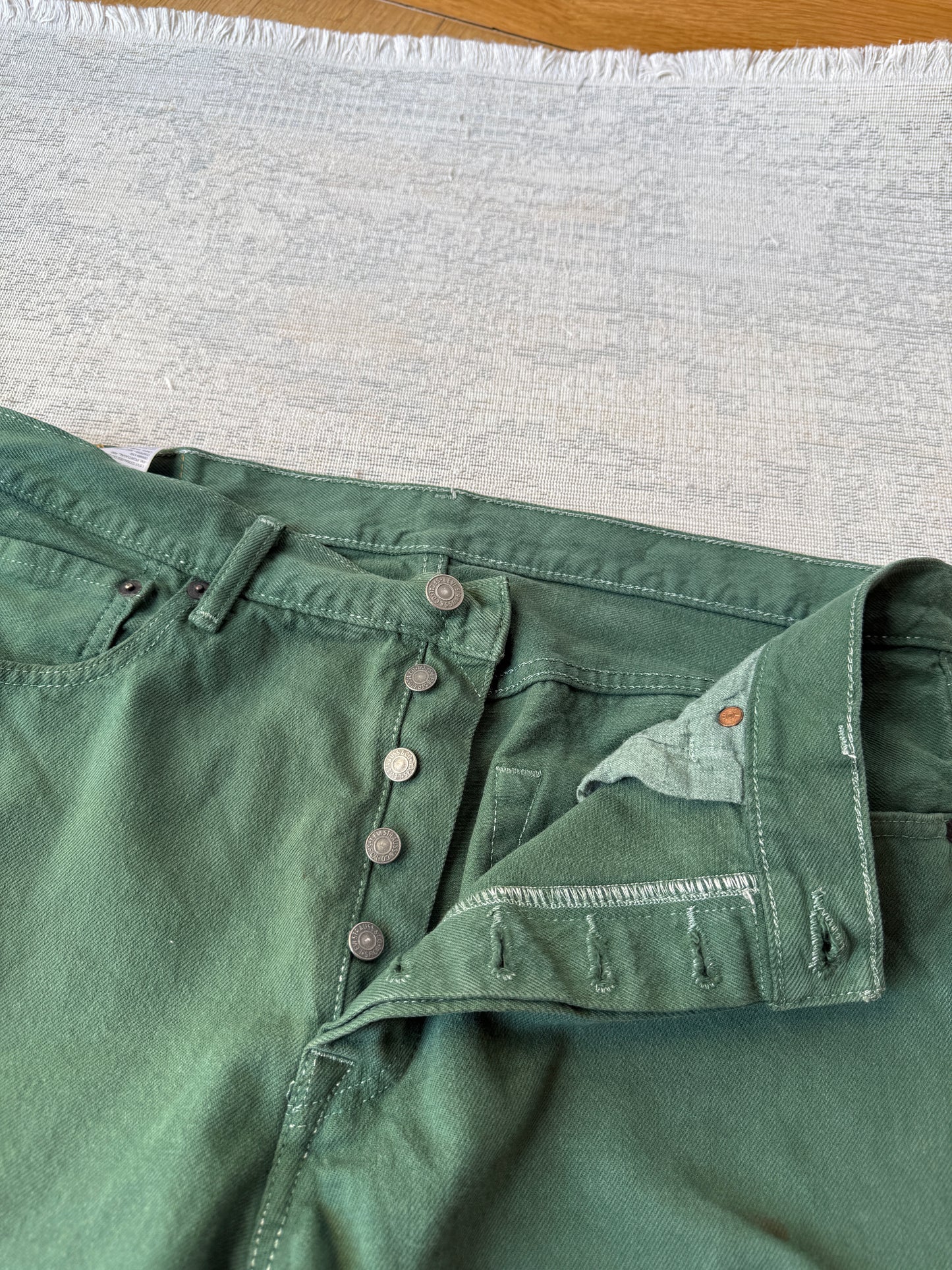 Levi’s Vintage 501 Jeans (W34 L34)