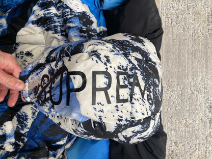 The North Face x Supreme Mountain Baltoro Puffer Jacket (XL)