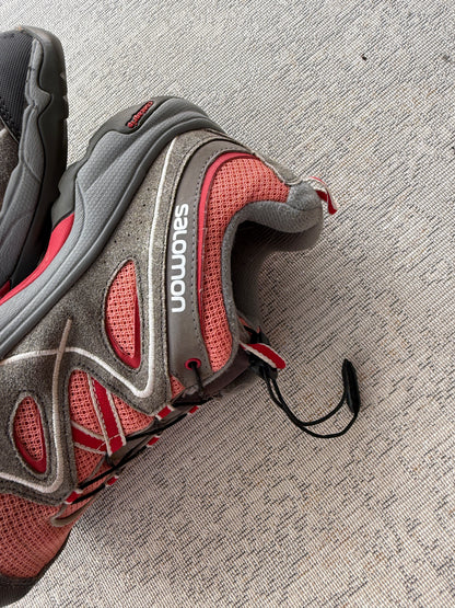 Salomon Outdoor Trail Shoes (Women’s 38 2/3)