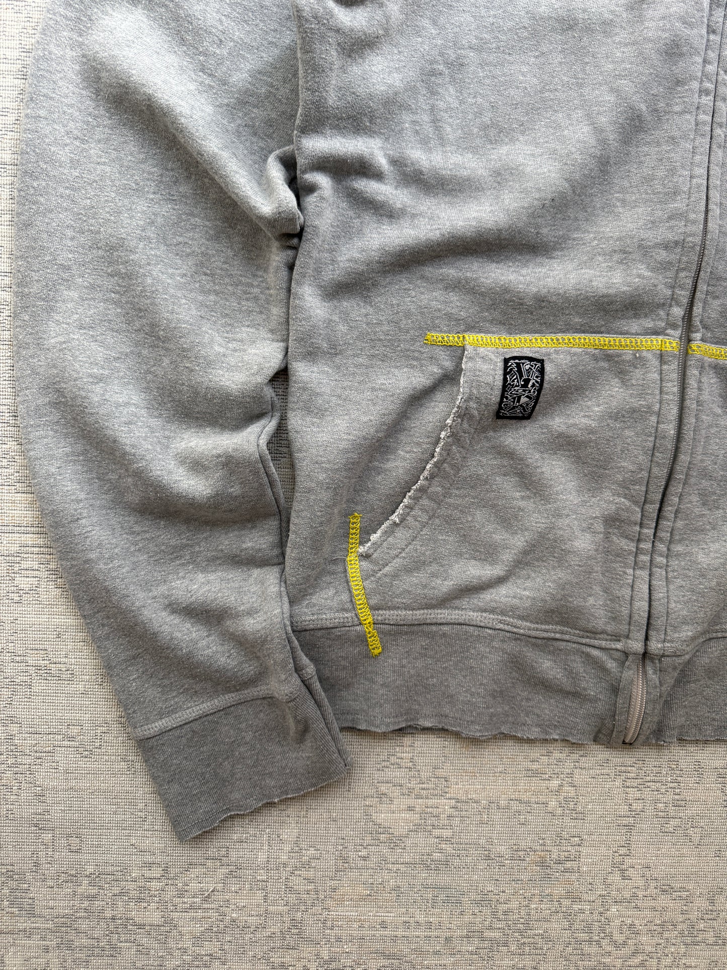 VR46 Valentino Rossi Full-Zip Hoodie (L)